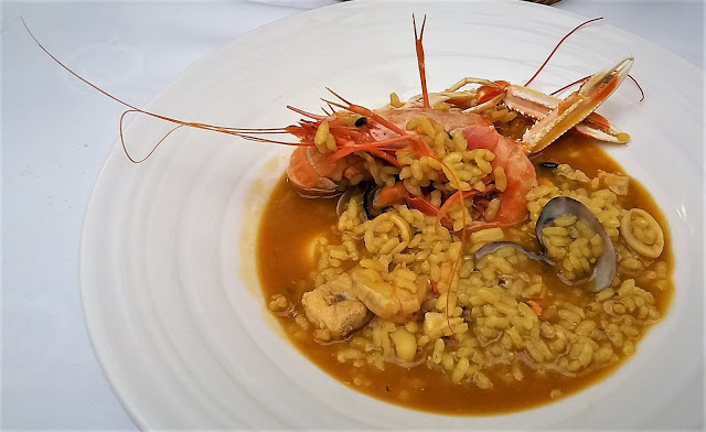 Cómo preparar un arroz caldoso de pescado